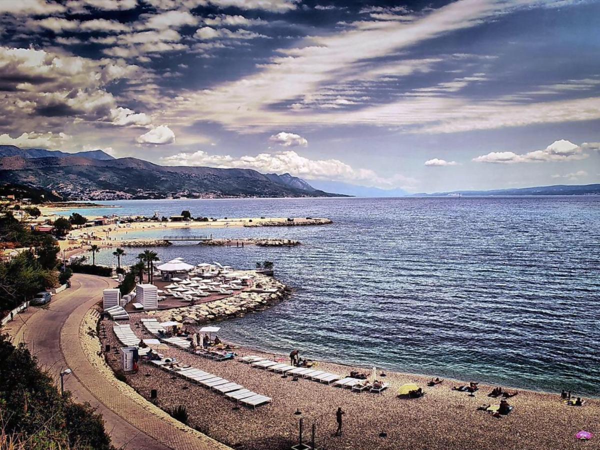 Apartment Relax Whit Big Terrace 170M2 Near The Beach Split Buitenkant foto