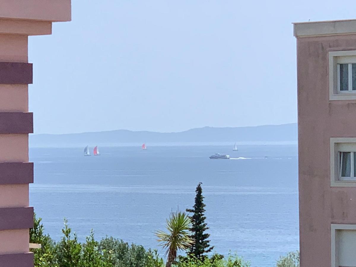 Apartment Relax Whit Big Terrace 170M2 Near The Beach Split Buitenkant foto