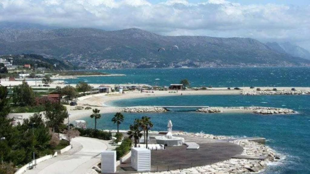 Apartment Relax Whit Big Terrace 170M2 Near The Beach Split Buitenkant foto